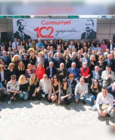 adini-ataturkun-koydugu-gazetemizin-102-yildonumunu-gururla-kutladik-DtfCvJlx.jpg