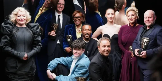 adolescence-bafta-tv-odullerinde-tarih-yazdi-7hjHGhas.webp
