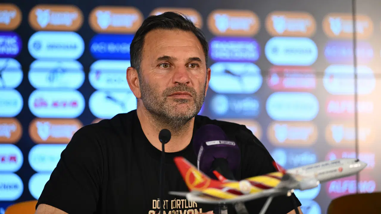 ahmet-suat-ozyaziciyi-geride-birakti-okan-buruk-turk-futbol-tarihine-gecti-arPEl4ay.jpg