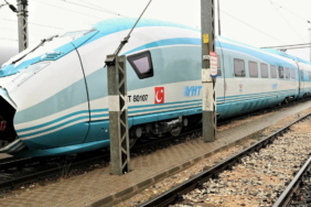 ankaradaki-yuksek-hizli-tren-kazasi-davasi-ertelendi-IrpzUkzG.jpg