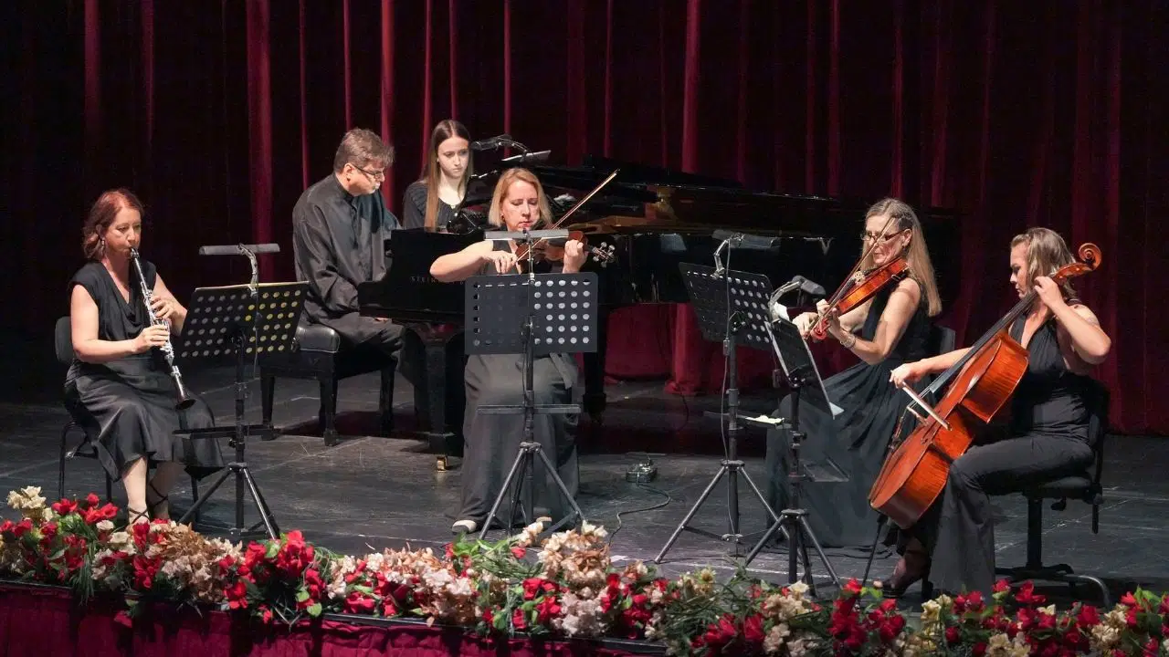 antalya-devlet-opera-ve-balesinden-gec-romantizm-aksami-konseri-9zhUGqNB.jpg