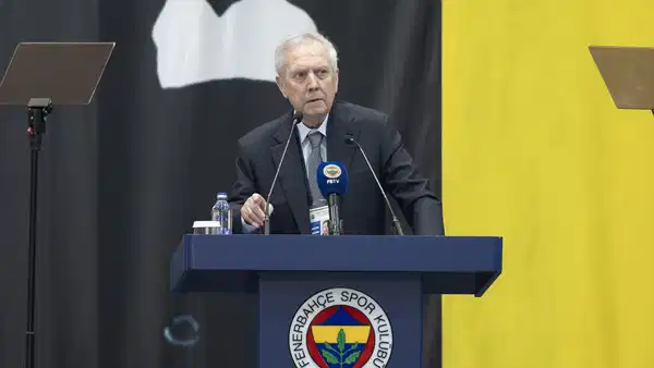 aziz-yildirimdan-transfer-aciklamasi-yazilan-oyuncular-ve-teknik-direktor-isimleri-KNSlUj6j.jpg