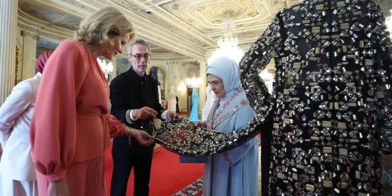 belcika-kralicesi-mathilde-emine-erdogan-ile-istanbulda-bir-araya-geldi-gSu8f9Mw.webp