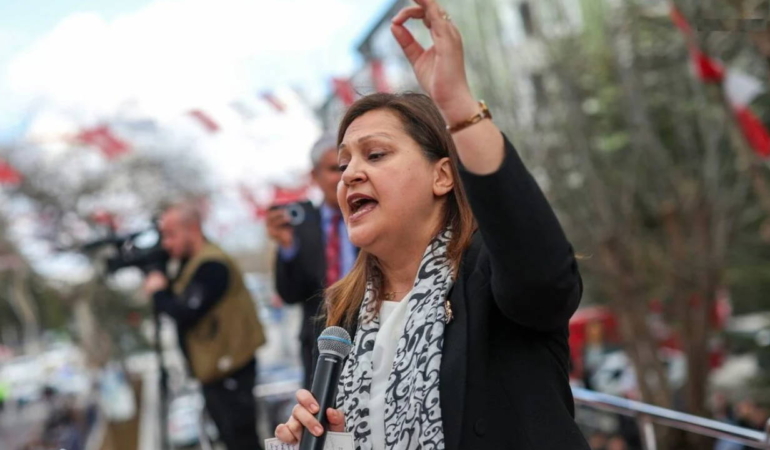 chpden-ihraci-istenmisti-burcu-koksal-sessizligini-bozdu-yarin-ak-partiye-katiliyorum-7ahT1vis.jpg
