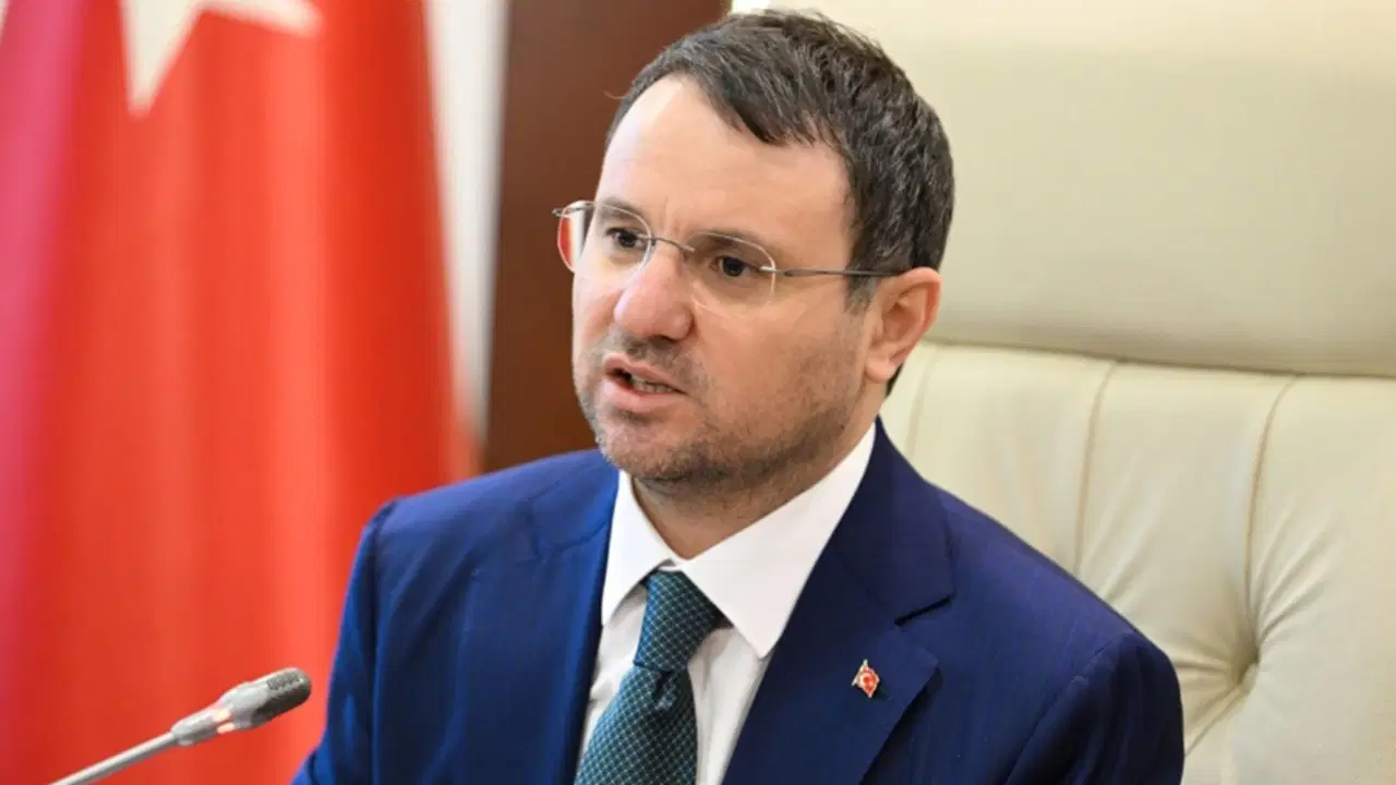 chpli-tanrikulundan-adalet-bakani-gurleke-konkordato-ve-alo-adalet-hatti-sorusu-ZAbIbqSb.jpg