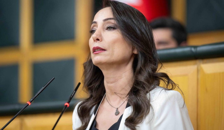 dem-partiden-numan-kurtulmusa-surec-cagrisi-tum-programlarinizi-bir-kenara-birakin-WK9zp9a4.jpg