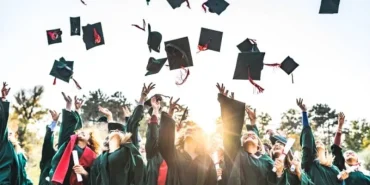 diplomanin-buyusu-bozuldu-gencler-neden-universiteden-vazgeciyor-zDsO38YE.webp