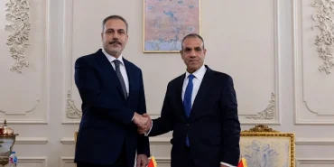 disisleri-bakani-fidan-misirli-mevkidasi-abdulati-ile-telefonda-gorustu-YkYd1t5p.webp