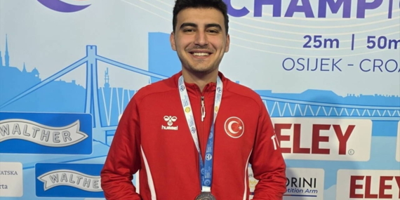 fahrettin-can-erden-avrupa-atesli-silahlar-sampiyonasinda-gumus-madalya-ACMq9l5b.jpg