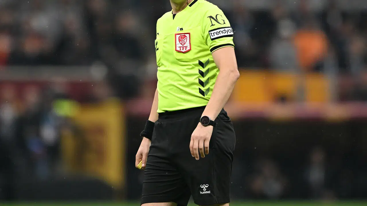 genclerbirligi-trabzonspor-macinin-hakemi-belli-oldu-EH6Gd5Yk.jpg