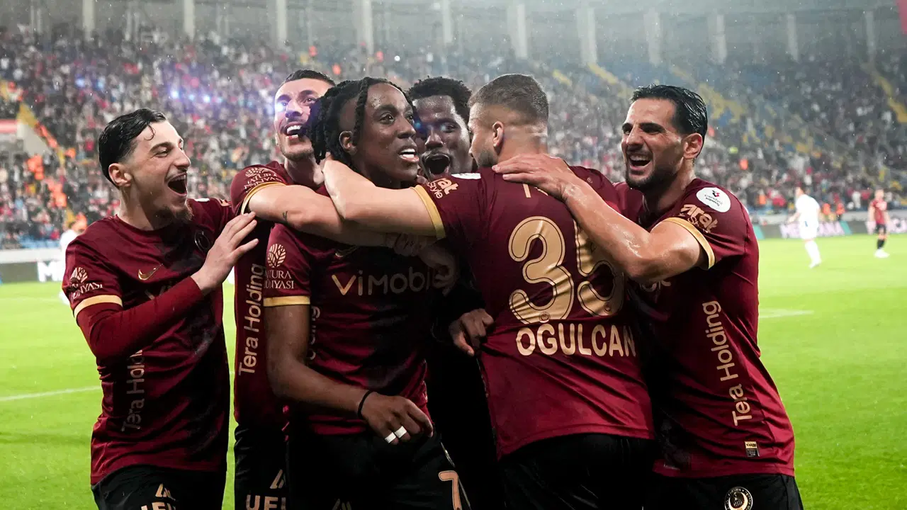 genclerbirliginden-kasimpasa-karsisinda-mucizevi-geri-donus-Qp1qq1jm.jpg