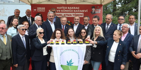 gokan-zeybek-bursada-acikladi-chp-turkiye-genelindeki-803uncu-kresin-temelini-atti-V1LMVMzg.jpg