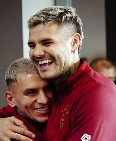 hagiden-sonra-bir-ilk-icardi-ve-torreira-galatasaray-tarihine-gecti-KNzriPOM.webp