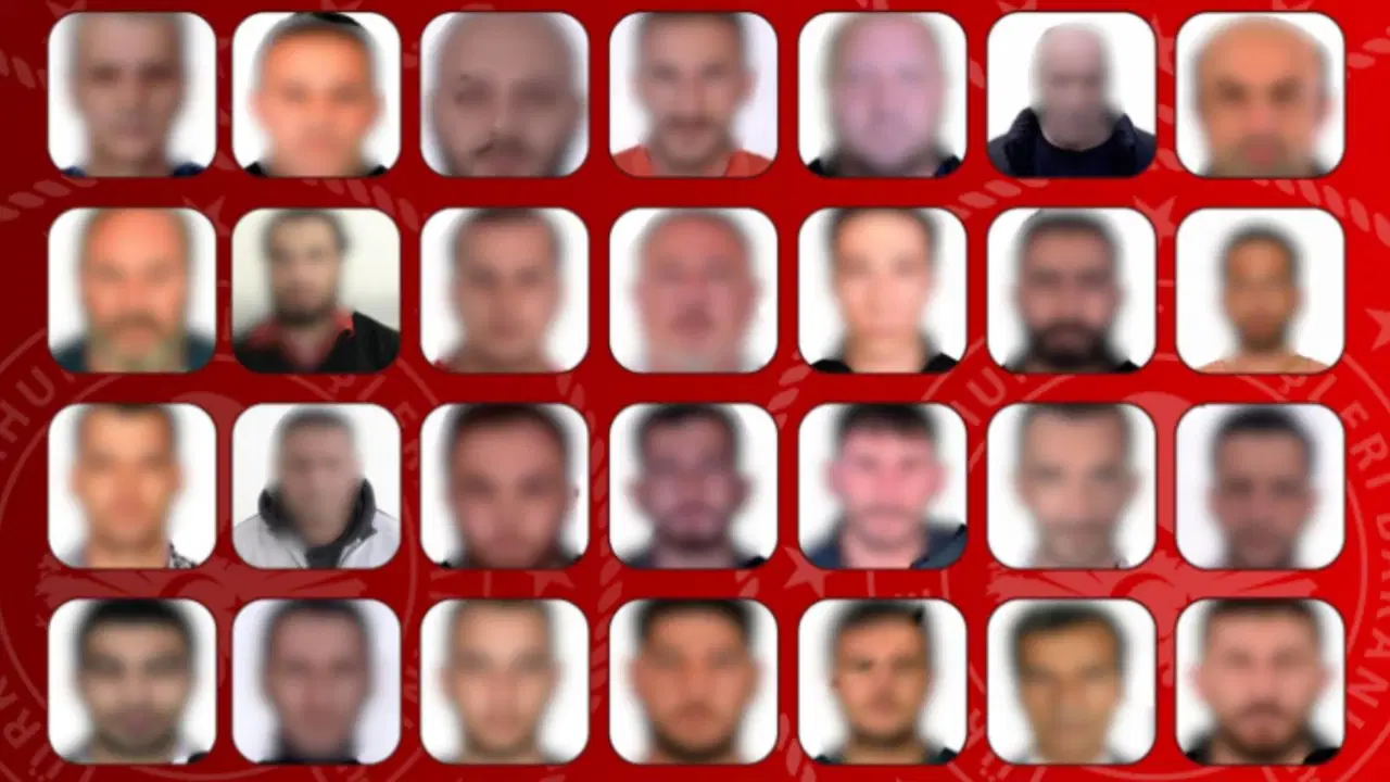 icisleri-bakanligi-duyurdu-kirmizi-bultenle-ve-ulusal-seviyede-aranan-48-suclu-turkiyeye-getirildi-DWlSmCqi.jpg