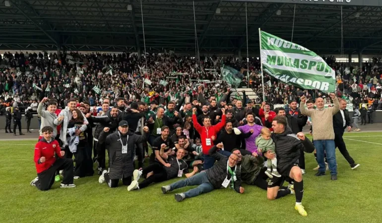 muglaspor-elazigsporu-penaltilarda-gecerek-1-lige-merhaba-diyen-son-takim-oldu-iXwTkswD.webp