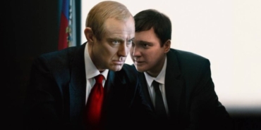 politik-gerilim-kremlinin-buyucusu-ile-aksiyon-gerilim-fuze-funye-gosterime-girdi-sahte-demokrasinin-icadi-thYh1GP8.jpg