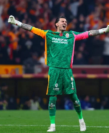 sampiyon-galatasarayda-ugurcan-cakirdan-ilk-sozler-sampiyonlar-ligi-ve-ligde-gosterdigimiz-performansla-hak-ettik-AyOqnS6a.webp